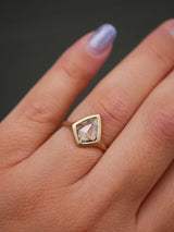 Kite Champagne Diamond Signet Ring