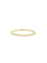 Cecily Band