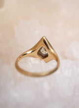40% OFF: Rustic Kite Diamond Signet