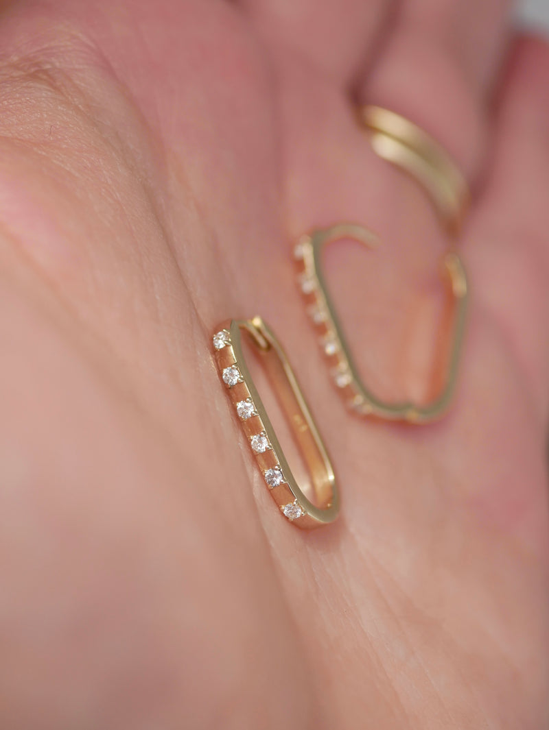 Margot Hoops