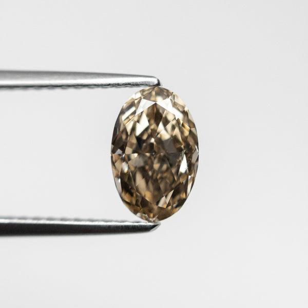 Hold D6913 (Feb 21) 1.06ct 8.26x5.38x3.16mm VS2 C5 Oval Brilliant 19906-05