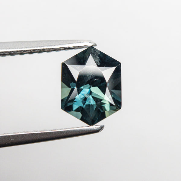 1.02ct 7.45x5.53x3.59mm Hexagon Brilliant Sapphire 20031-01