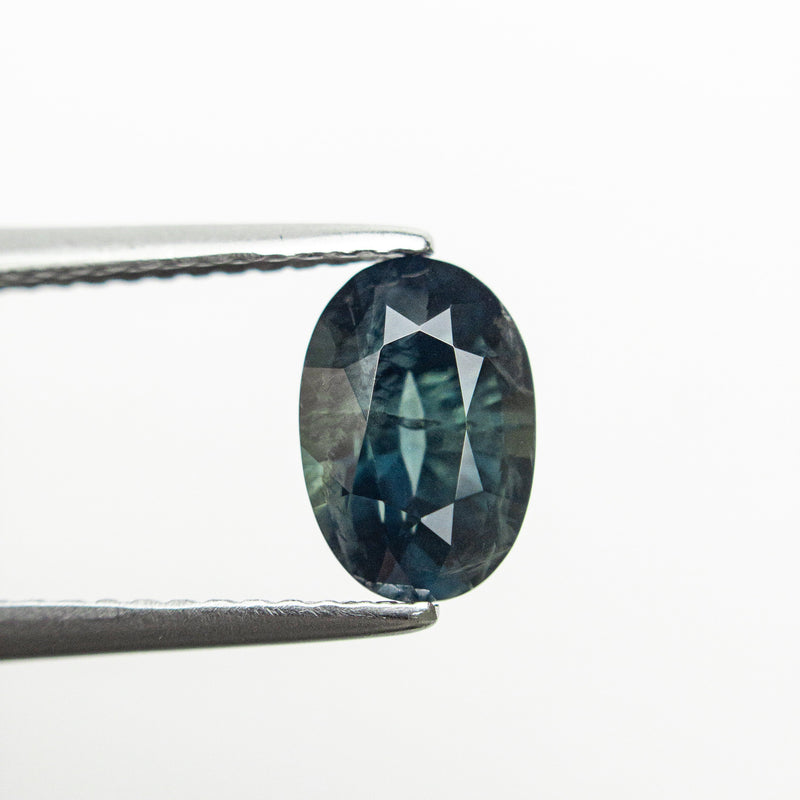 1.55ct 8.30x5.65x4.13mm Oval Brilliant Sapphire 20995-02