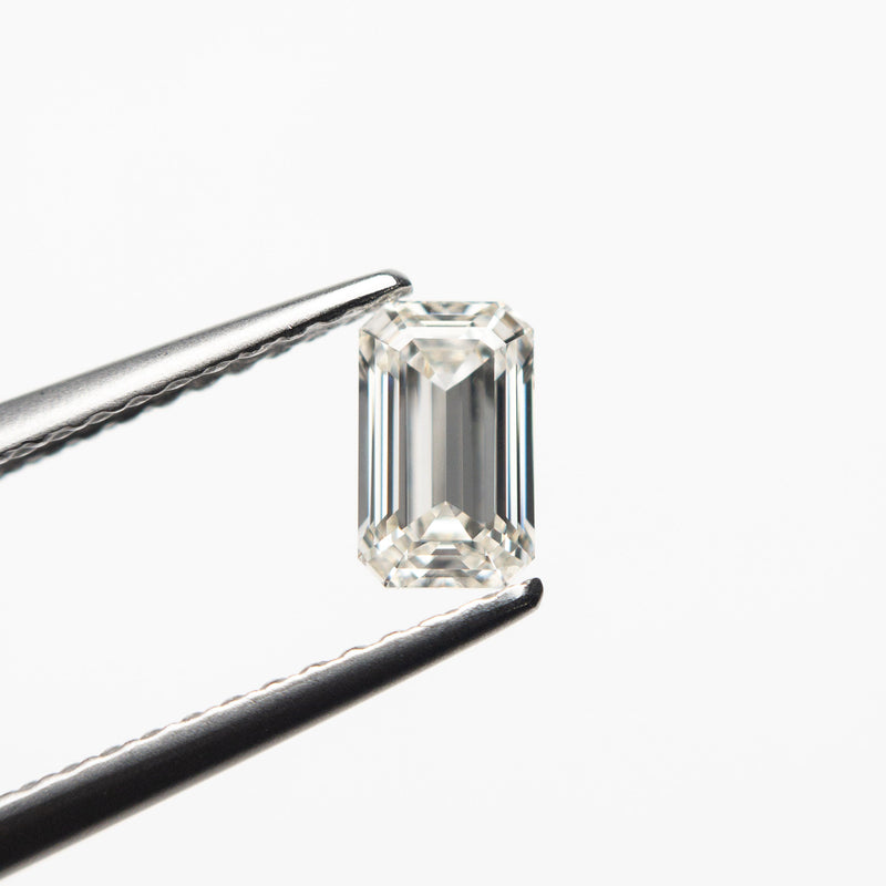 0.61ct 6.03x3.65x2.58mm VS2 K Cut Corner Rectangle Step Cut 🇨🇦 21255-01