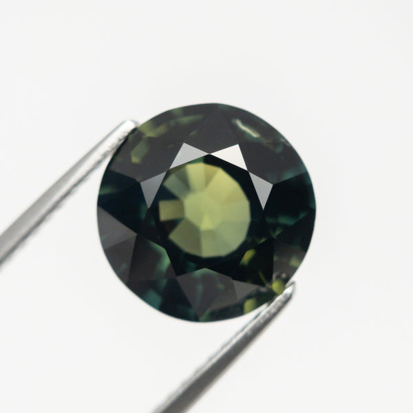 4.68ct 9.95x9.89x5.95mm Round Brilliant Sapphire 21607-04