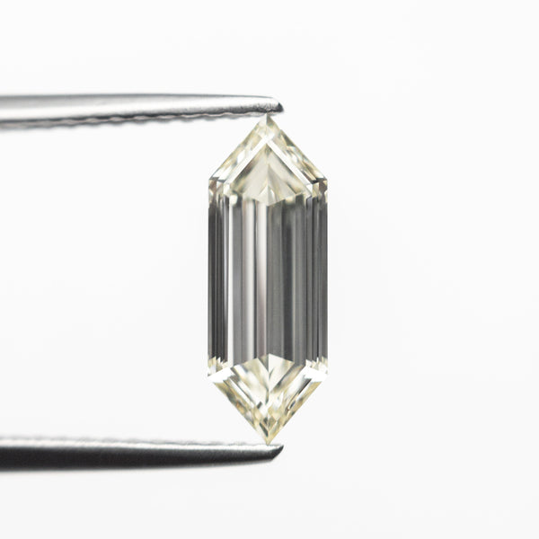 1.16ct 11.30x4.08x2.85mm VVS W-X Hexagon Step Cut 21949-01