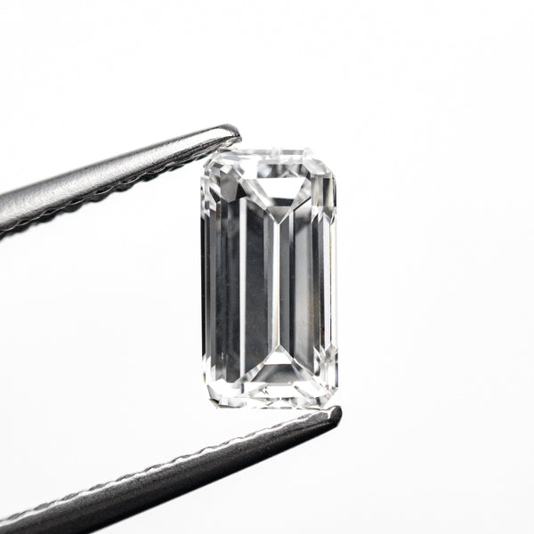 0.94ct 7.80x4.04x3.06mm GIA VS1 E Antique Cut Corner Rectangle Step Cut 22066-01