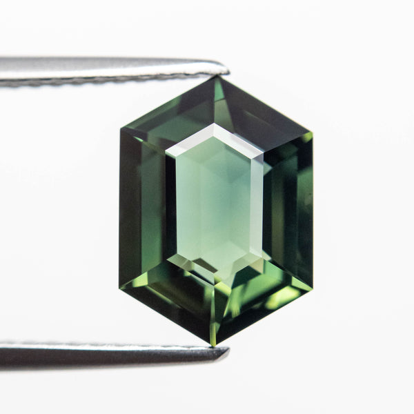 2.55ct 10.39x7.40x3.83mm Hexagon Step Cut Sapphire 22312-05