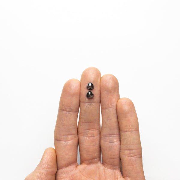 1.50cttw 2pc 5.96x5.93x2.63mm 6.05x5.88x2.50mm Trillion Rosecut Matching Pair 22381-04