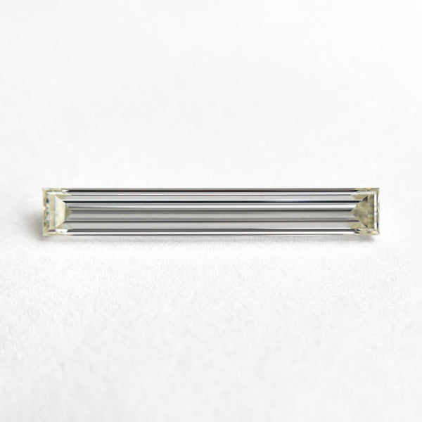0.50ct 14.31x2.04x1.45mm GIA Internally Flawless J Baguette Step Cut 22618-01