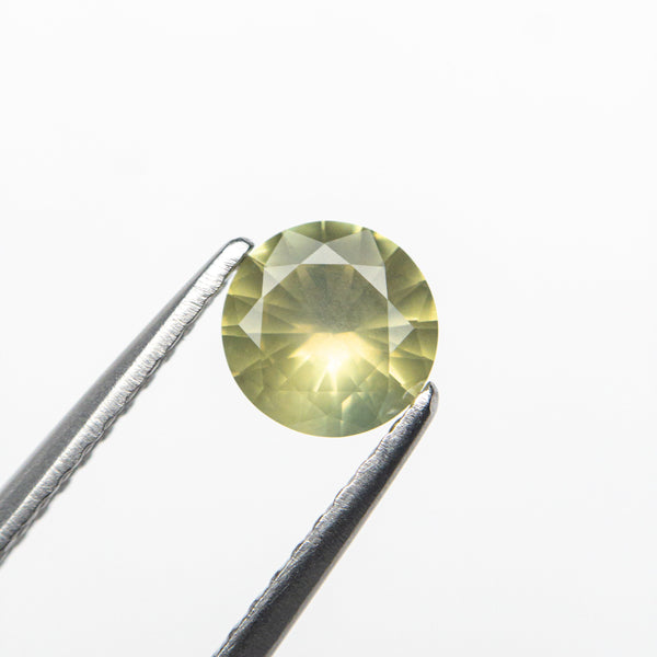 0.60ct 5.50x5.40x2.92mm Round Brilliant Sapphire 22698-03
