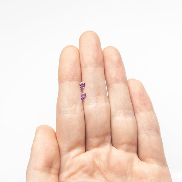 0.32cttw 2pc 5.00x3.49x1.53mm 5.04x3.53x1.54mm Shield Step Cut Sapphire Matching Pair 22806-01