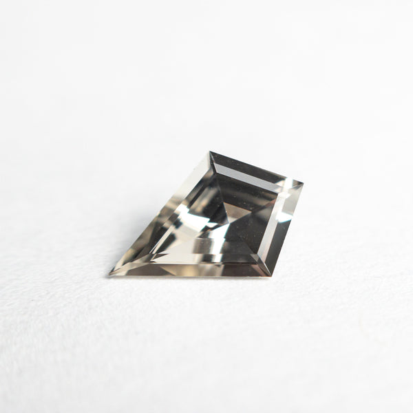 0.81ct 9.55x6.30x3.06mm Kite Step Cut Sapphire 22916-01
