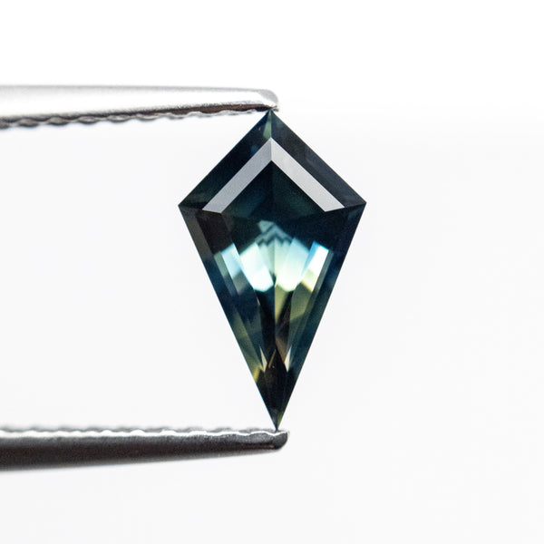 0.64ct 8.91x5.22x2.97mm Kite Step Cut Sapphire 22920-01