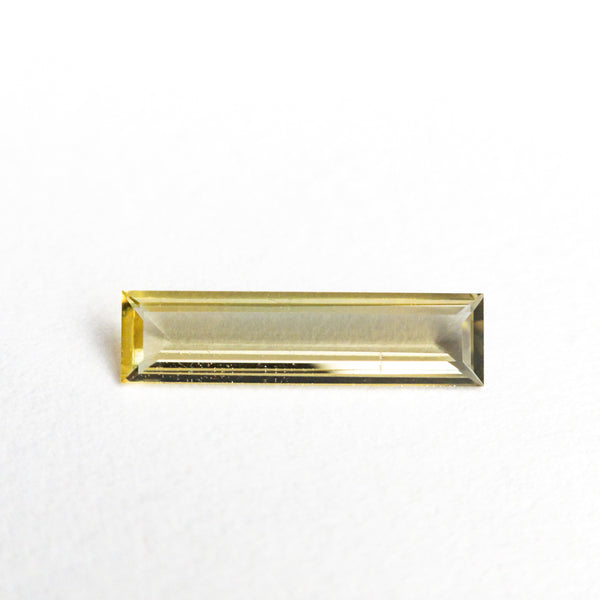 0.37ct 9.91x2.52x1.26mm Baguette Step Cut Sapphire 23152-01