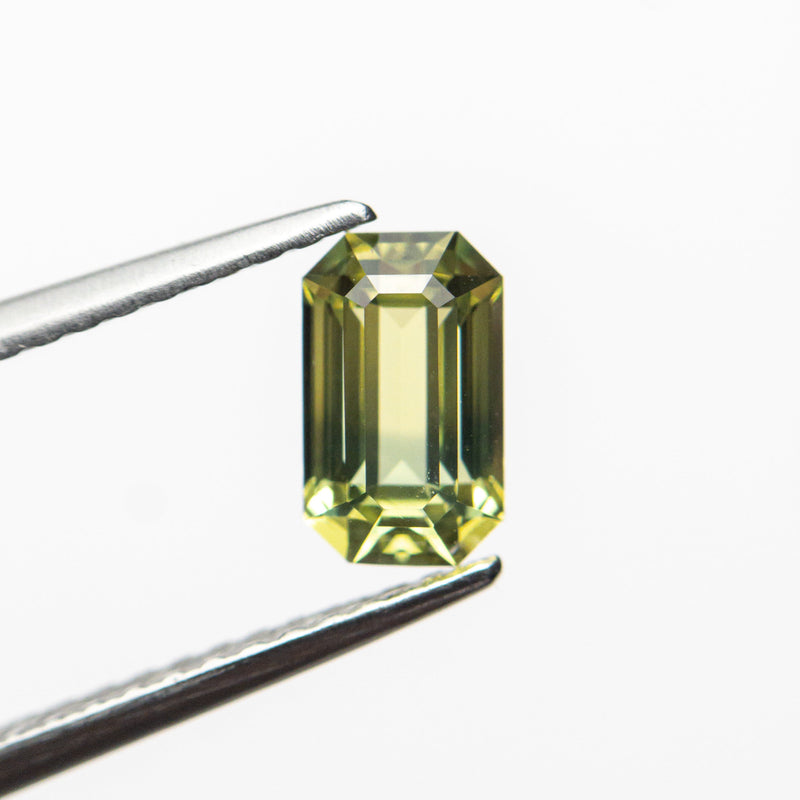 0.92ct 6.84x4.12x3.18mm Cut Corner Rectangle Step Cut Sapphire 23437-10