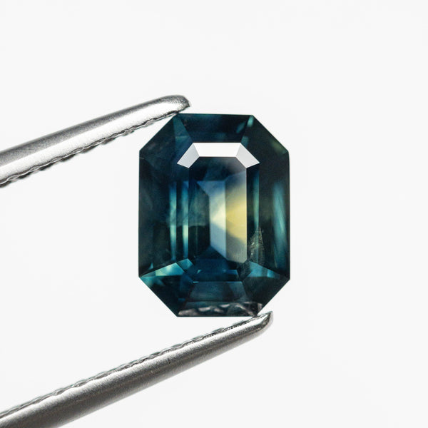 1.67ct 7.87x5.91x3.86mm Cut Corner Rectangle Step Cut Sapphire 23438-21