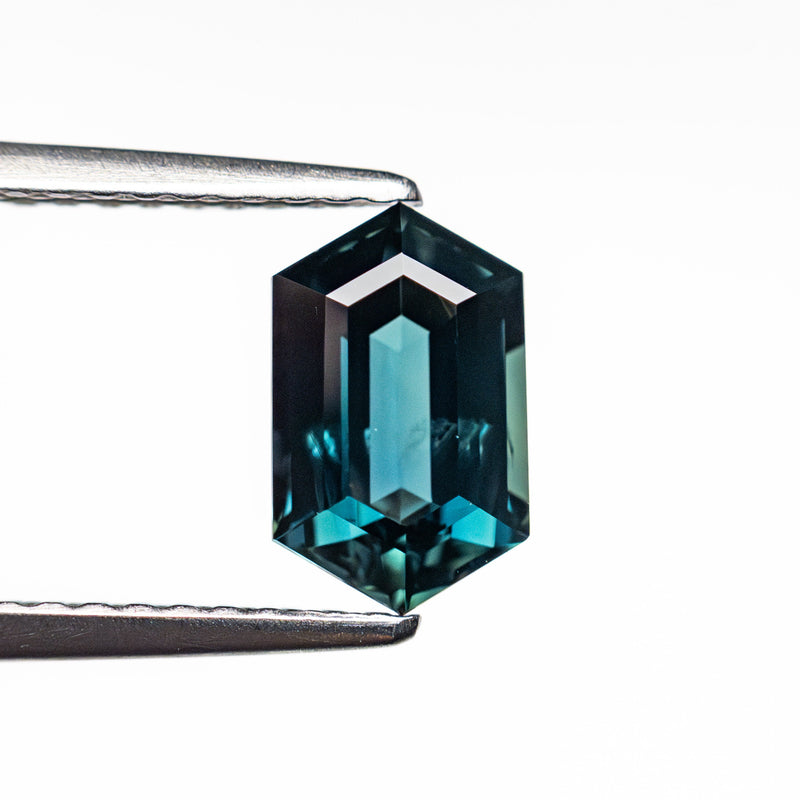 1.51ct 8.34x5.15x3.75mm Hexagon Step Cut Sapphire 23476-07