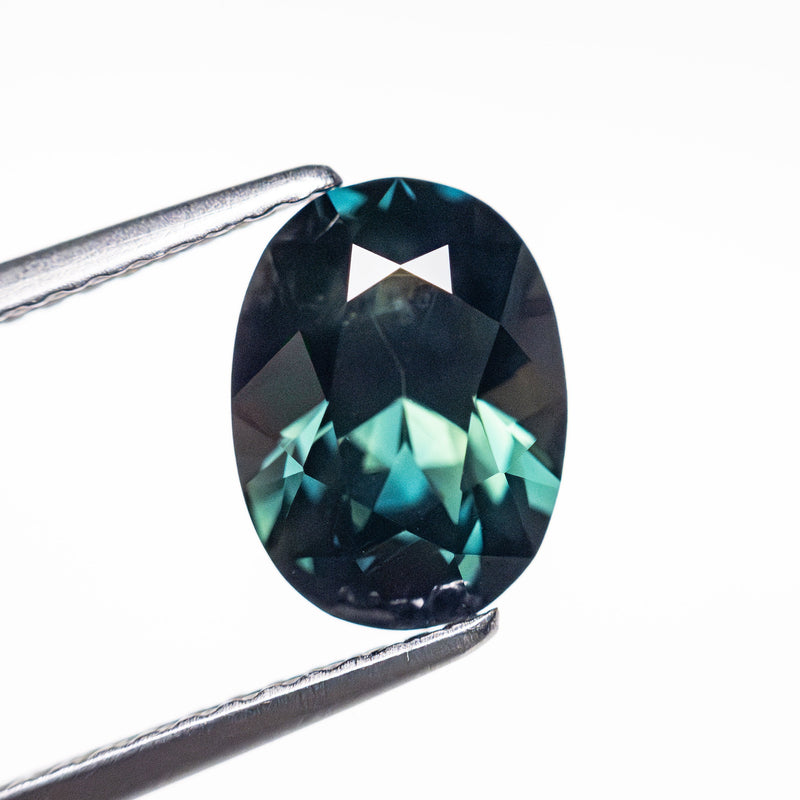 2.13ct 9.09x6.73x4.83mm Oval Brilliant Sapphire 25725-01