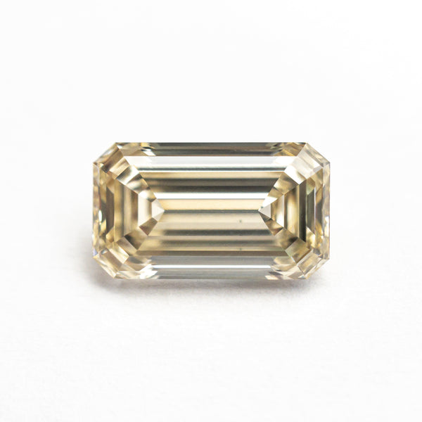 2.20ct 10.04x5.79x3.66mm VS2 C3 Cut Corner Rectangle Step Cut 26305-01