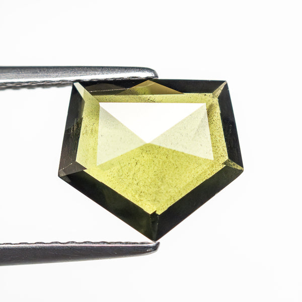 1.92ct 10.16x9.10x2.13mm Pentagon Rosecut Sapphire 26327-17