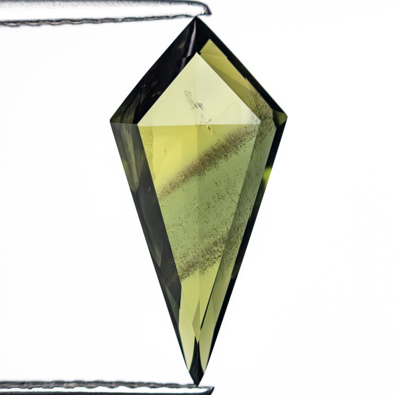 2.49ct 15.28x7.41x3.15mm Kite Rosecut Sapphire 26327-35