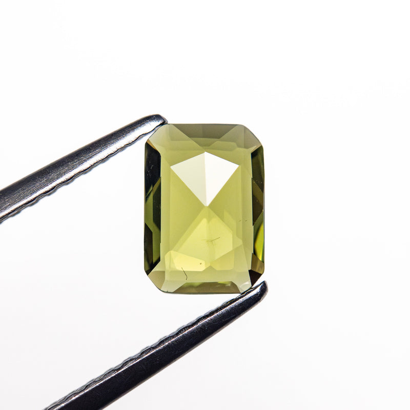 0.80ct 6.97x4.89x2.09mm Cut Corner Rectangle Rosecut Sapphire 26327-76