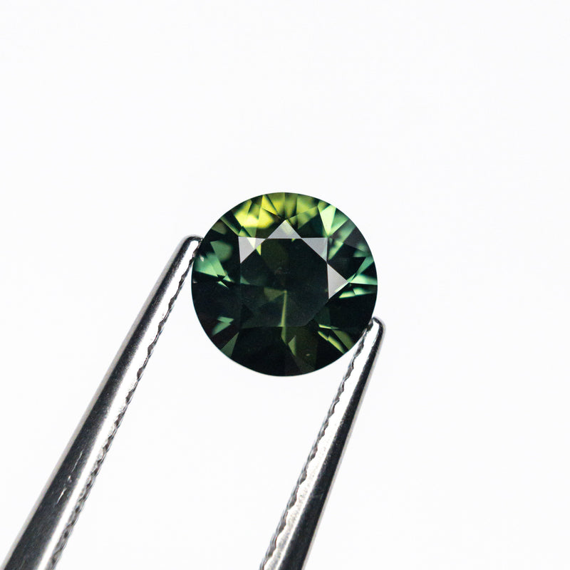 1.03ct 6.31x6.27x3.87mm Round Brilliant Sapphire 26493-04