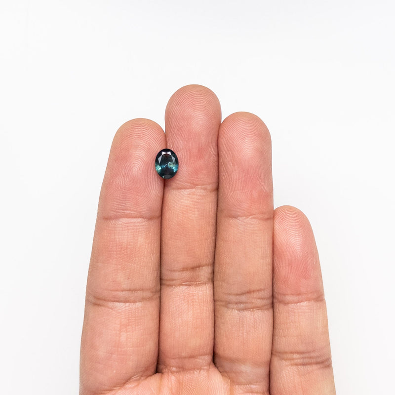 1.38ct 7.85x6.06x3.62mm Oval Brilliant Sapphire 26525-06
