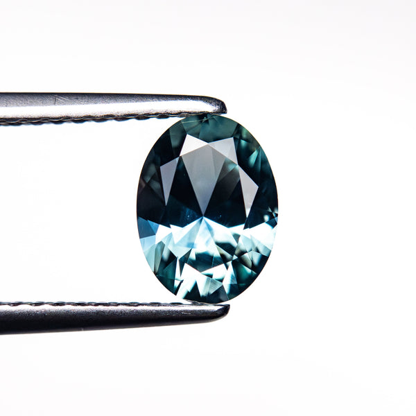 1.22ct 7.67x5.73x3.70mm Oval Brilliant Sapphire 26527-04
