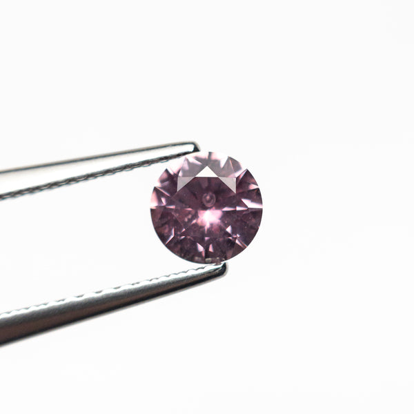0.61ct 5.13x5.11x3.13mm Round Brilliant Sapphire 26556-07
