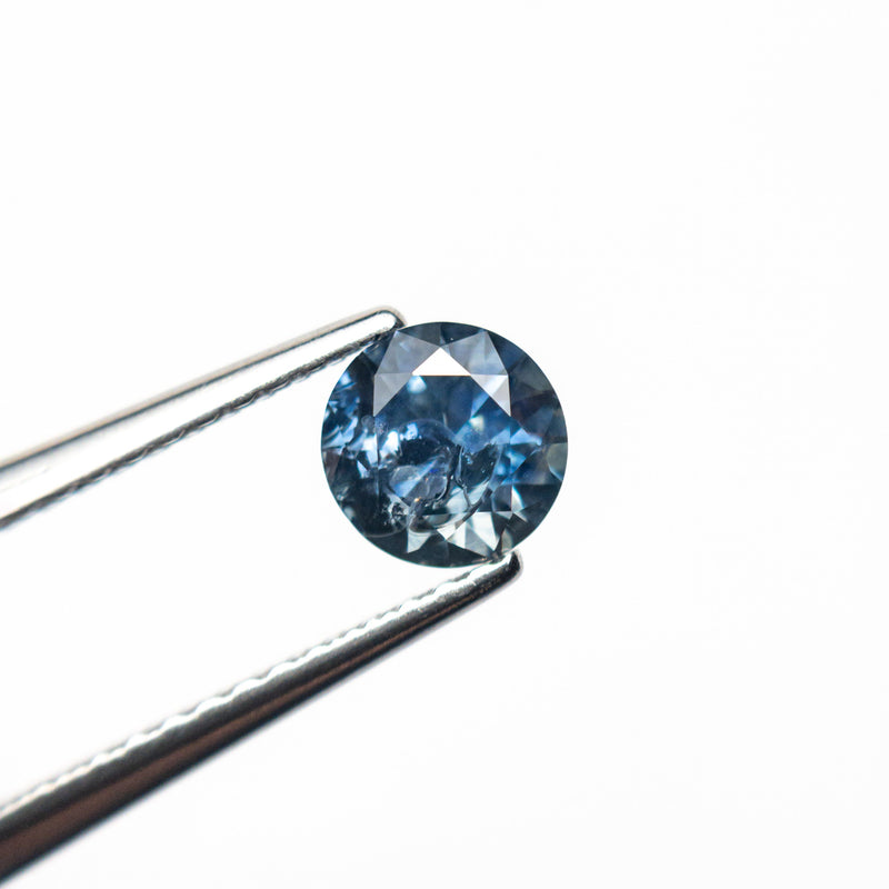 0.69ct 5.22x5.17x3.59mm Round Brilliant Sapphire 26556-33