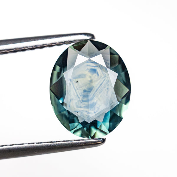 1.76ct 9.16x7.51x2.76mm Oval Brilliant Sapphire 26586-01