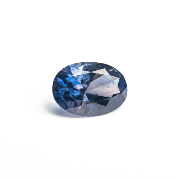 0.95ct 7.17x5.10x3.48mm Oval Brilliant Sapphire 26669-02