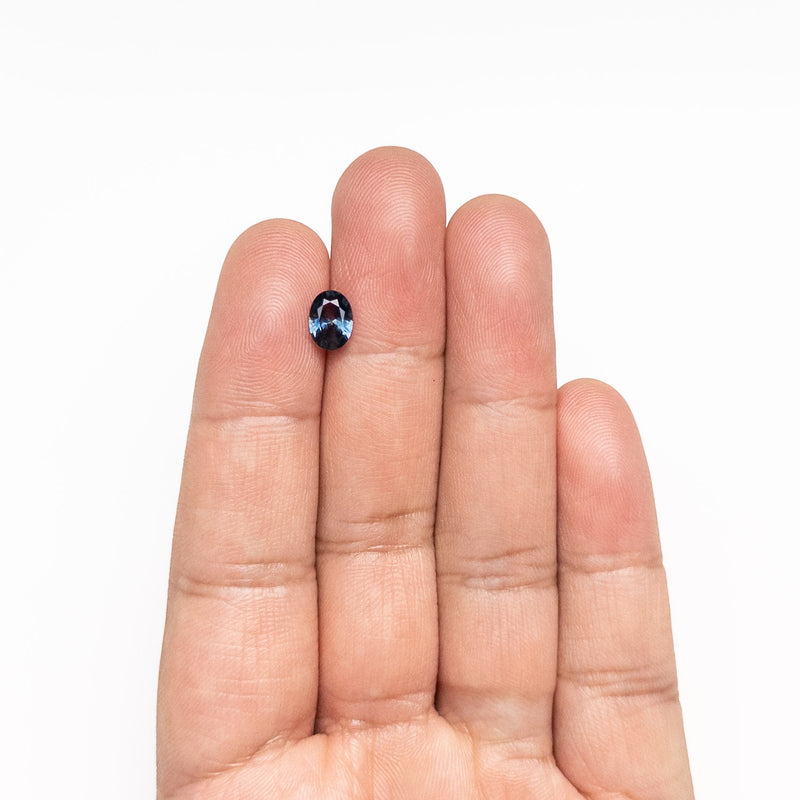 1.17ct 7.68x5.64x3.35mm Oval Brilliant Sapphire 26669-05