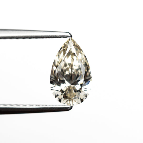 1.00ct 8.95x5.53x3.40mm VS2 Q-R Pear Brilliant 27081-05