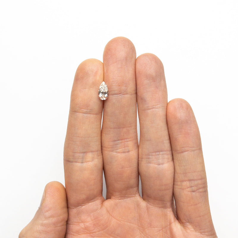 1.00ct 8.94x5.02x3.58mm VS2 K Pear Brilliant 27081-07