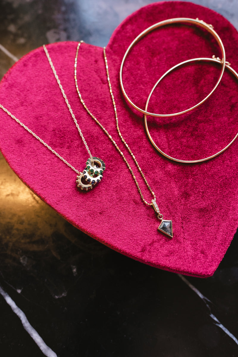 Black Kite Diamond Pendant