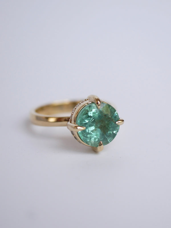Emerald Beaded Diamond Ring