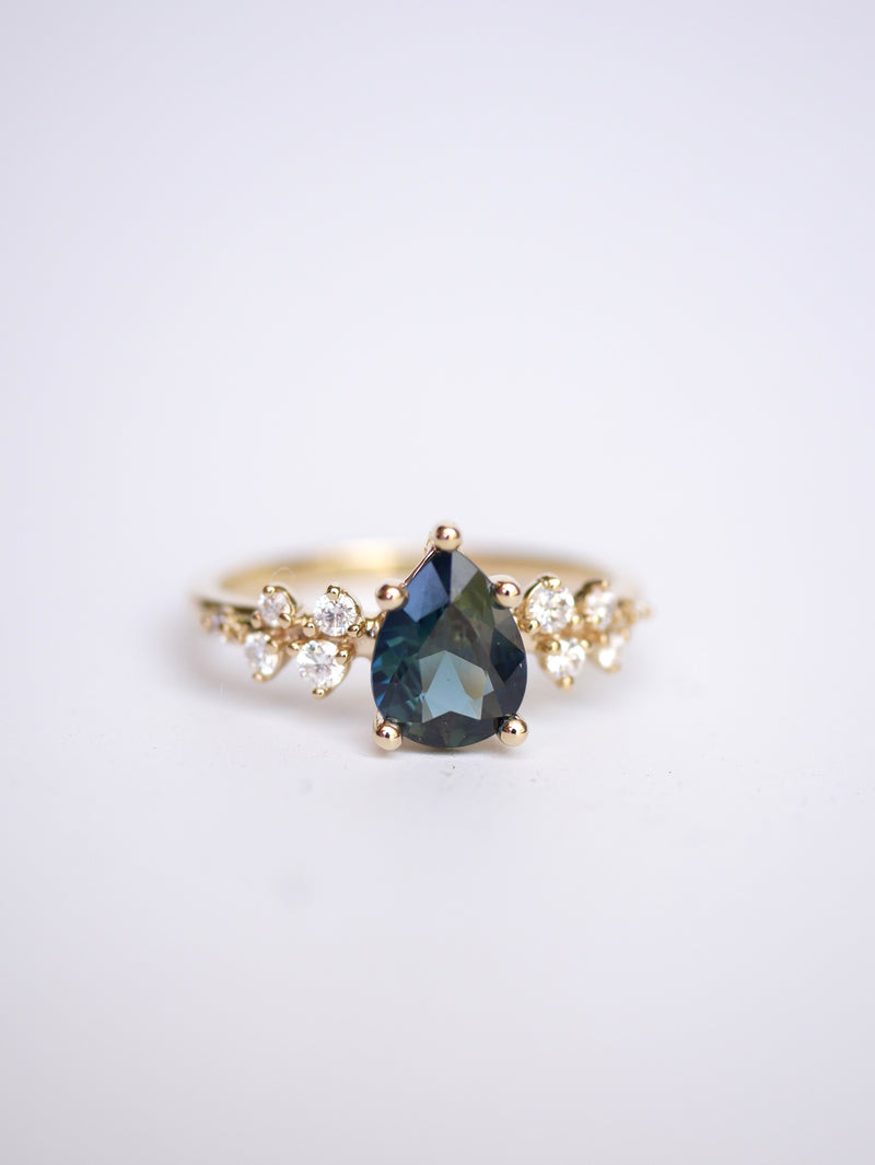 Pear Sapphire Athena