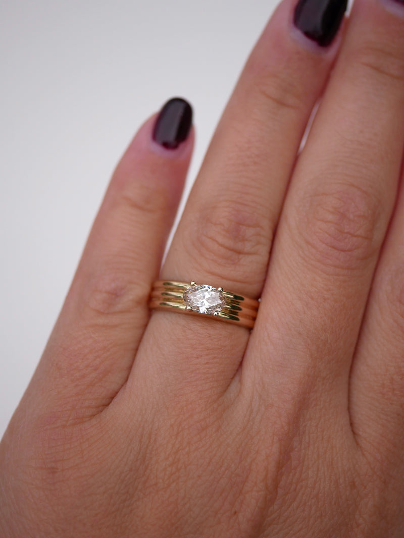 Champagne Diamond Rhodes Band