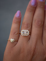 Peach Sapphire Diana Ring