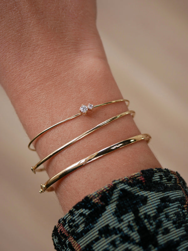 Infinity Clasp Bangle
