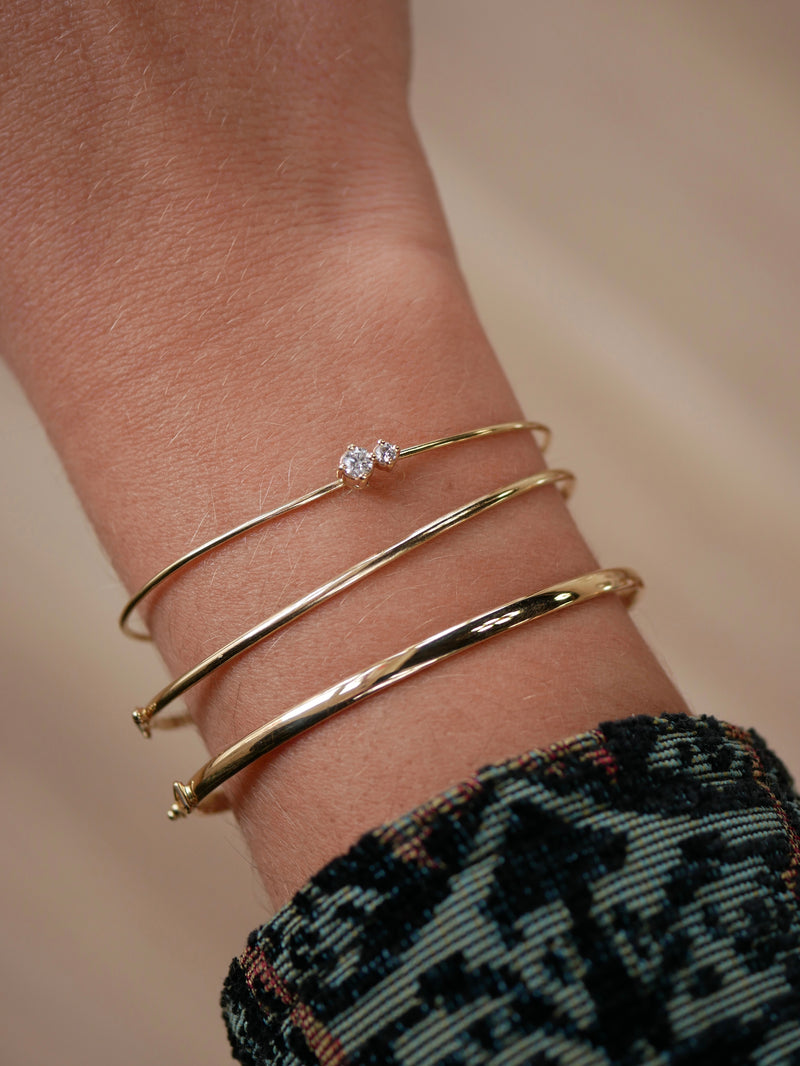 Infinity Clasp Bangle