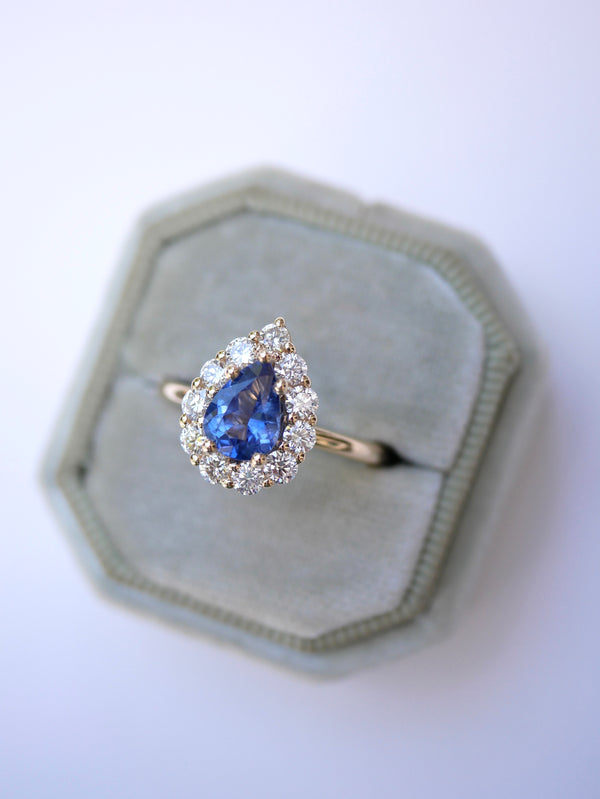 Pear Sapphire Diana Ring