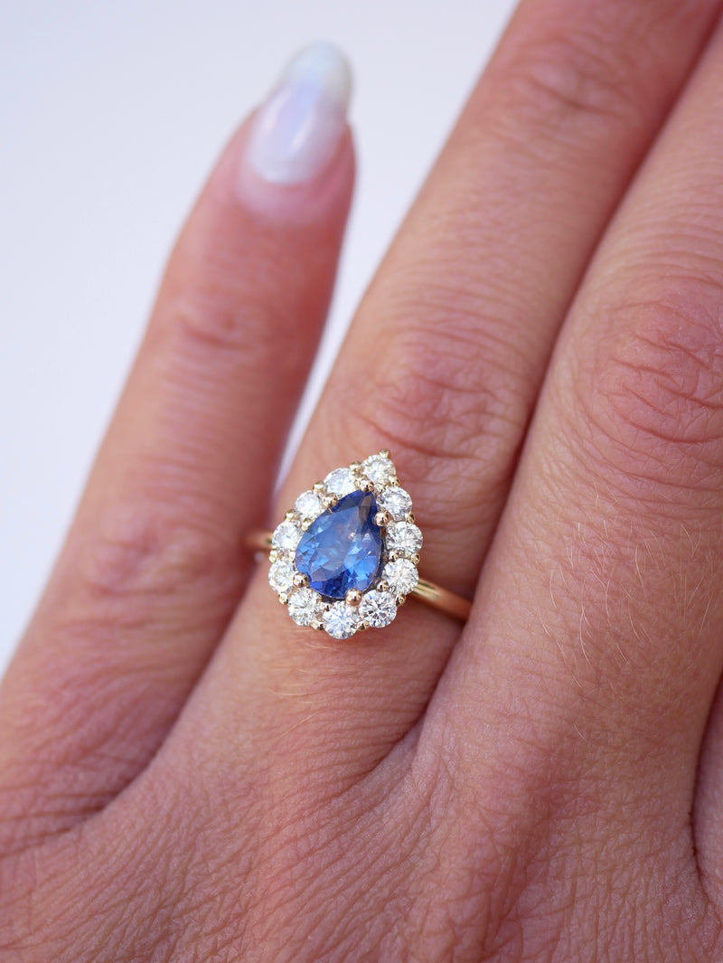 Pear Sapphire Diana Ring