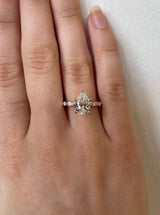 Pear Fioré Diamond Ring