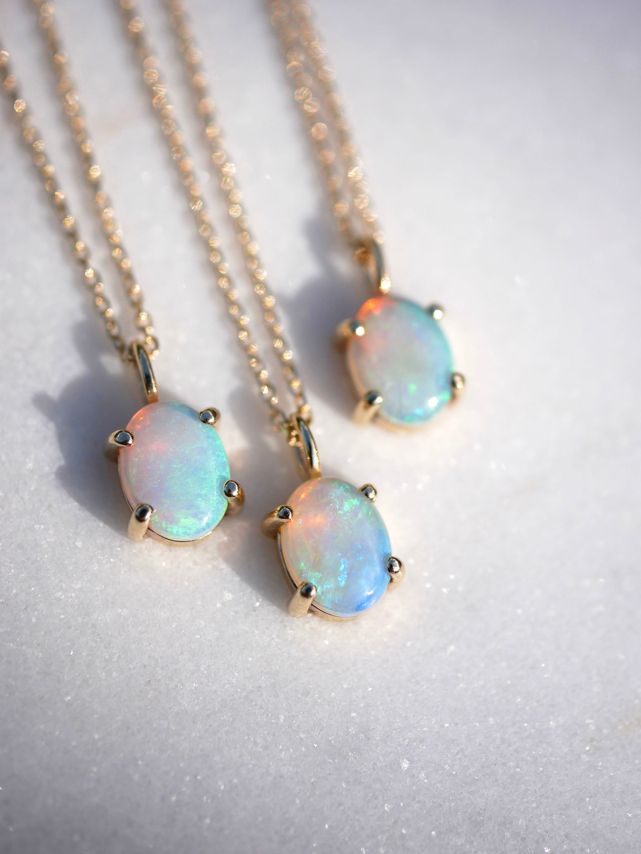 Delicate popular Opal Pendant - Australia - Noble Opal - Gentle Beacon - Top Quality - UNIKAT! For men and women!