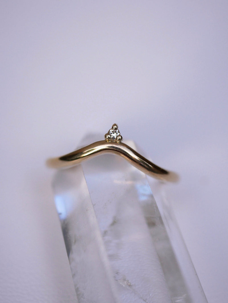 Diamond Peak Contour Ring