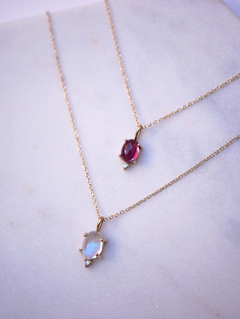 Oval Garnet Pendant